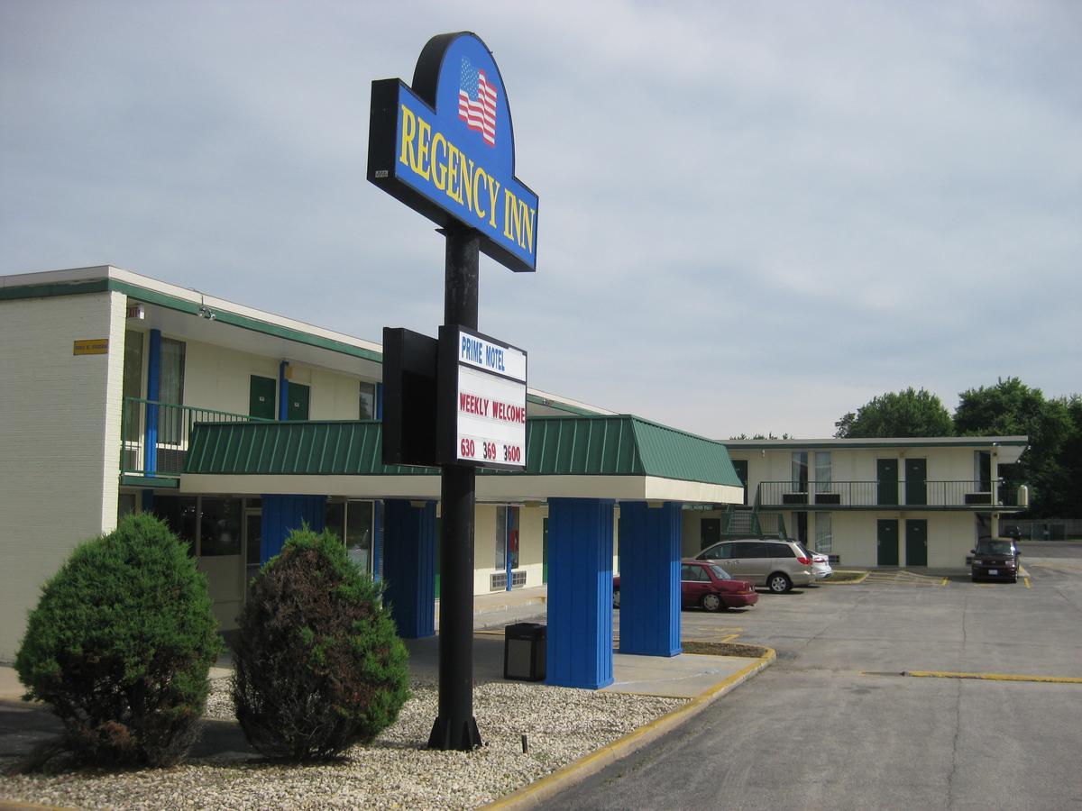 Regency Inn Of Naperville Exterior foto